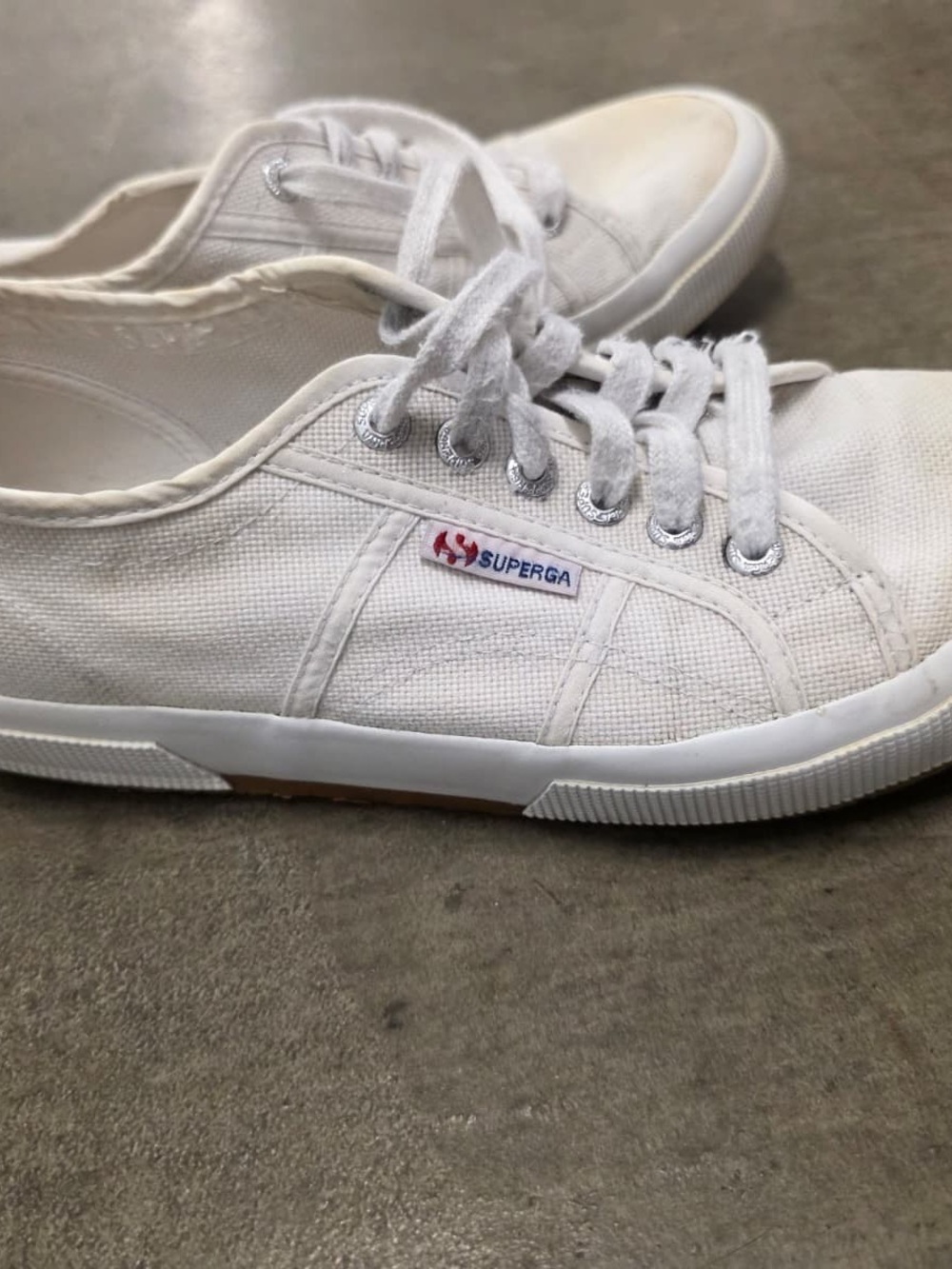 Superga White Low-Top Canvas Sneaker - Classic Lace-Up